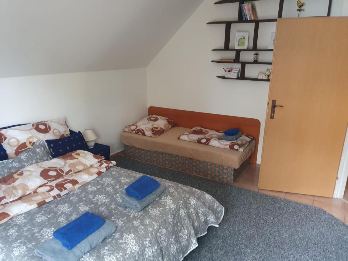 Apartman V Centre Mesta Martin Exteriör bild